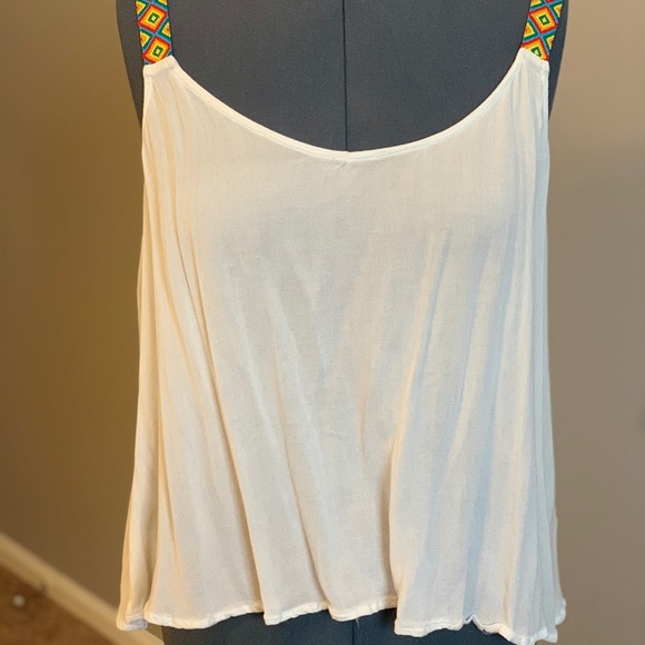Rainbow white flowy strap crop top - Picture 2 of 4